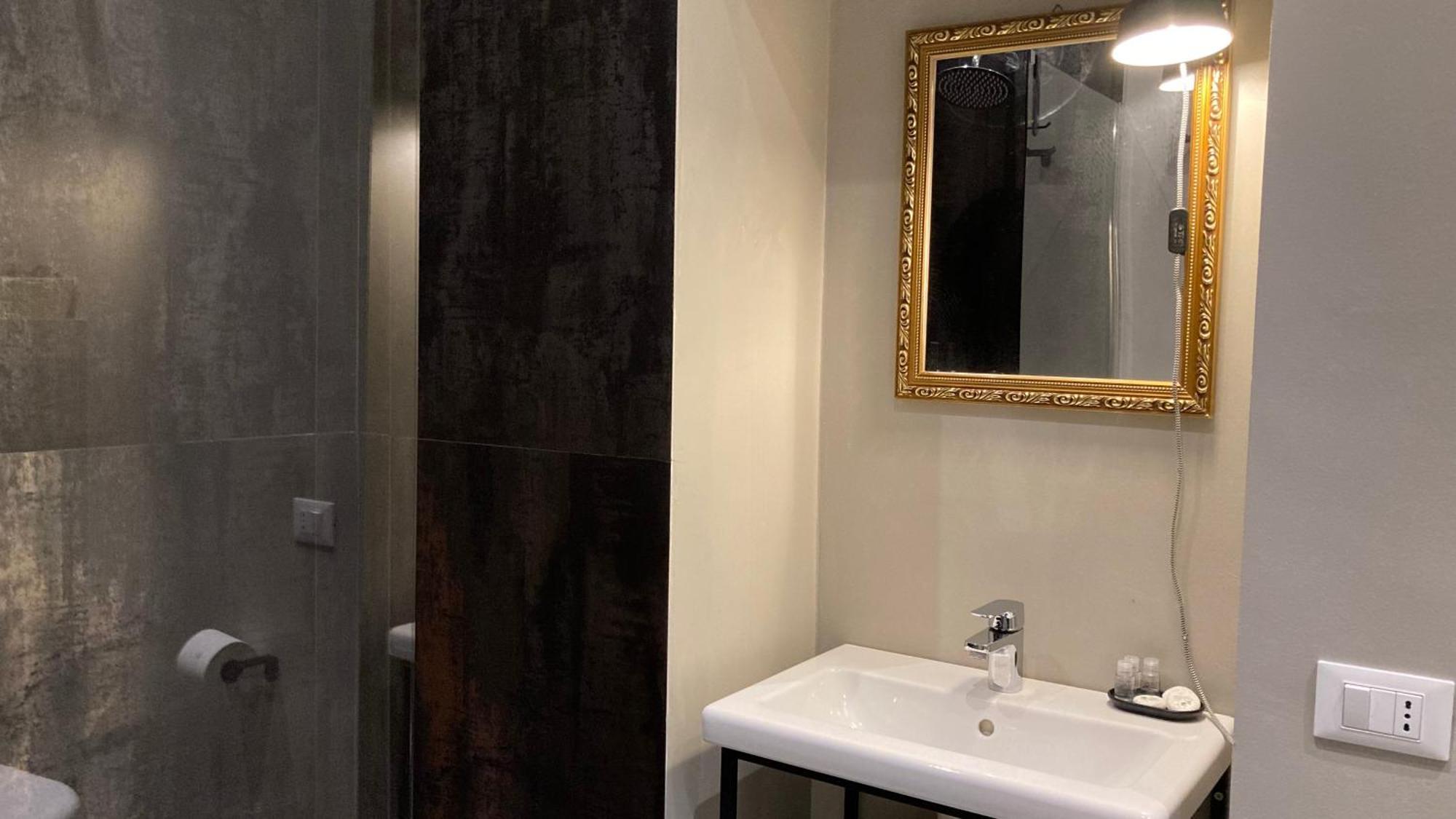 Hotel Calypso Milan